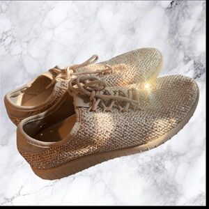 ALDO Rhinestone Sneakers Size 7 Champagne Sparkle Lace Up Shoes
